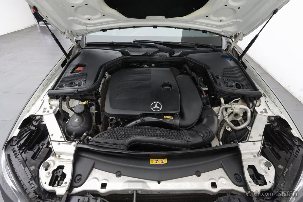 Mercedes-Benz Mercedes-Benz E-Class