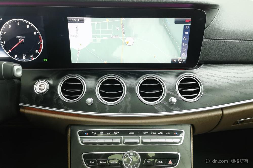 Mercedes-Benz Mercedes-Benz E-Class