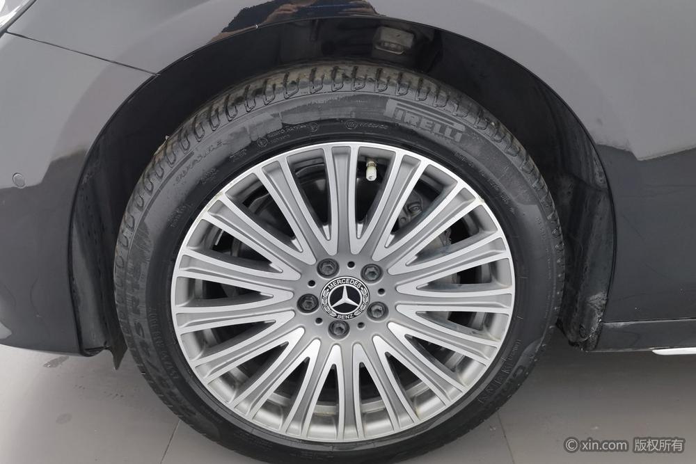 Mercedes-Benz Mercedes-Benz E-Class