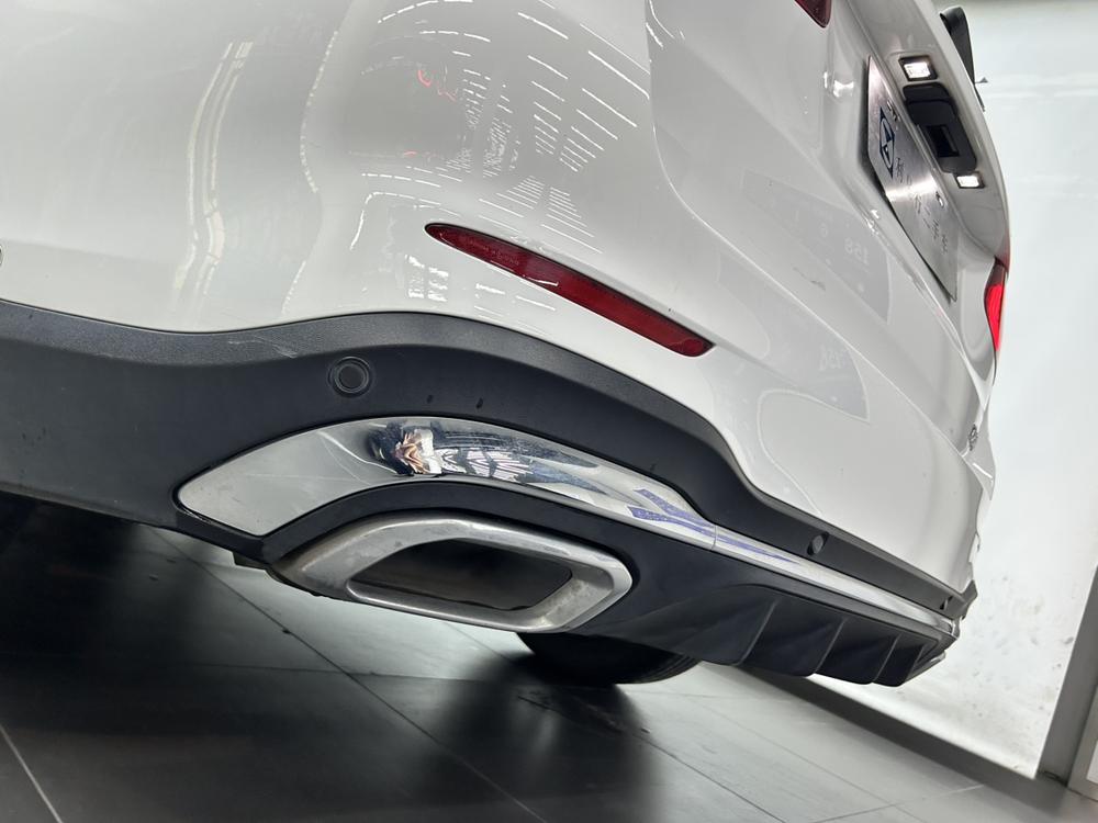 Mercedes-Benz Mercedes-Benz GLC