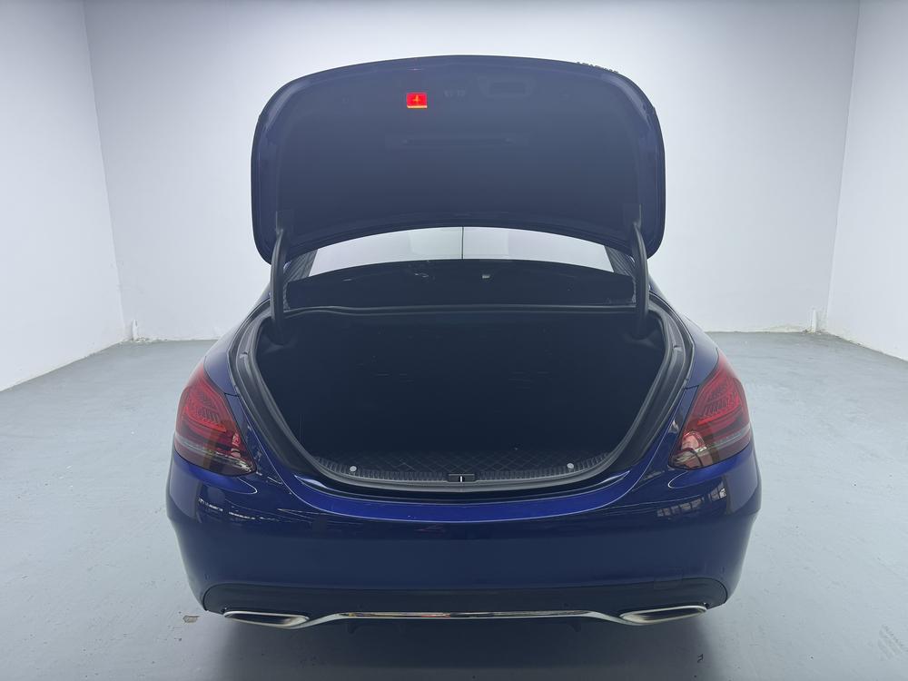 Mercedes-Benz Mercedes-Benz C-Class