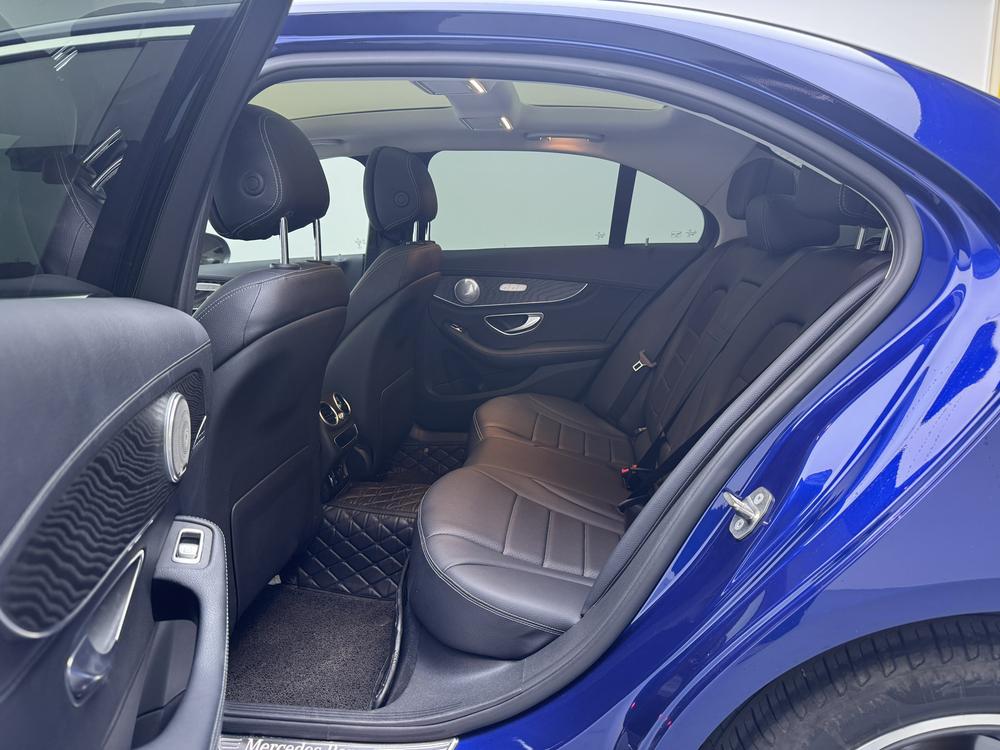 Mercedes-Benz Mercedes-Benz C-Class