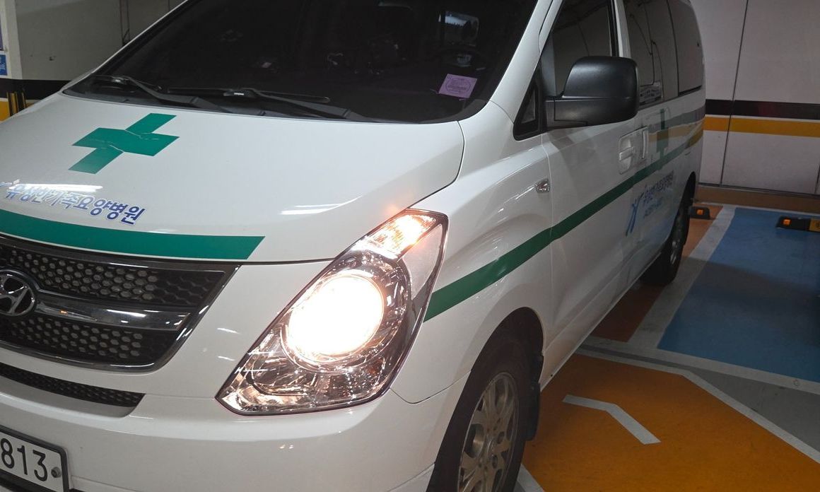 Hyundai Starex