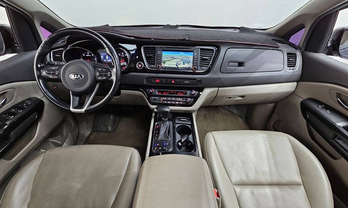 Kia Canival