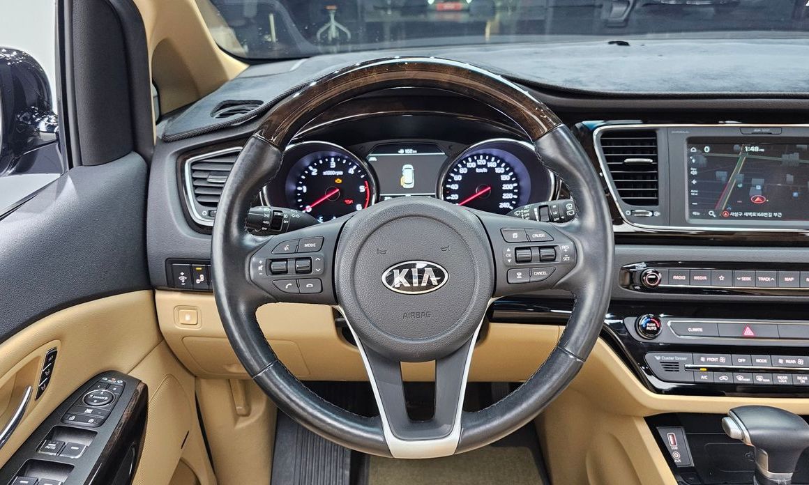 Kia Canival