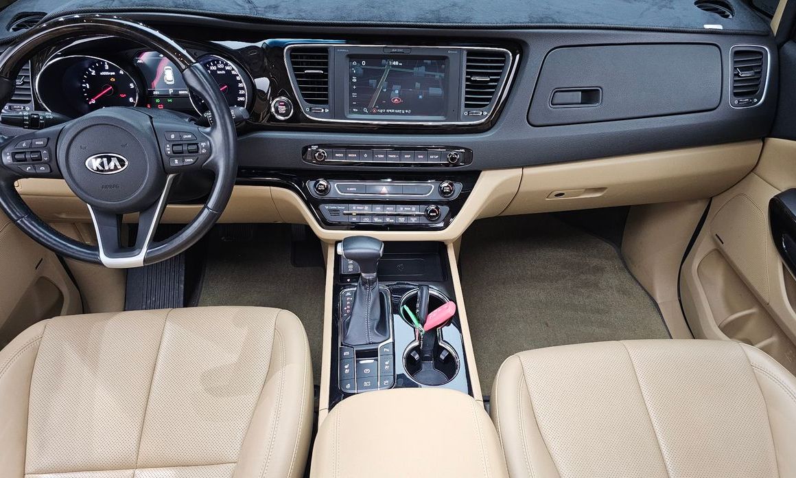 Kia Canival