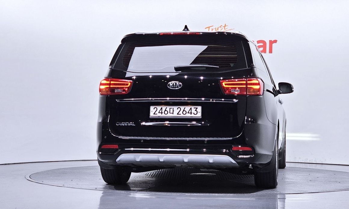 Kia Canival