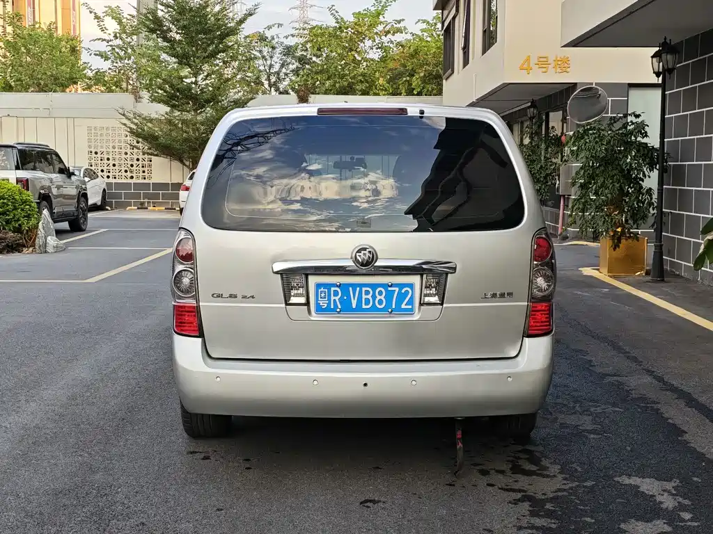 Buick GL8