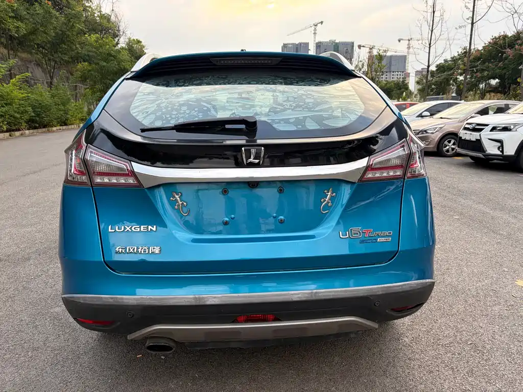 Luxgen U6