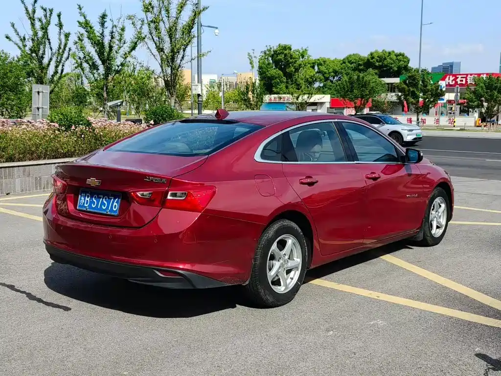 Chevrolet Malibu XL
