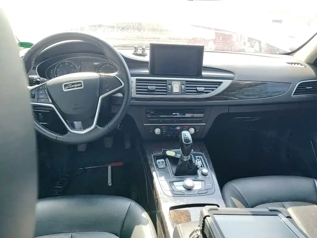 Zotye Zotye Z700