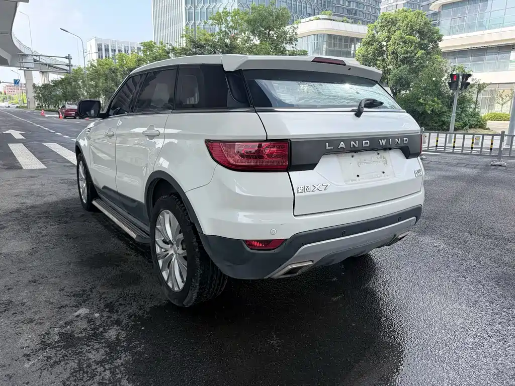 Landwind Landwind X7