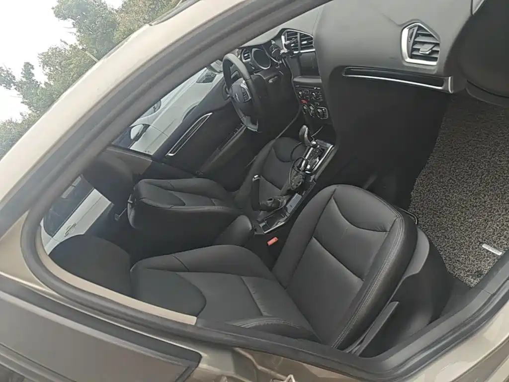 Citroen C4L