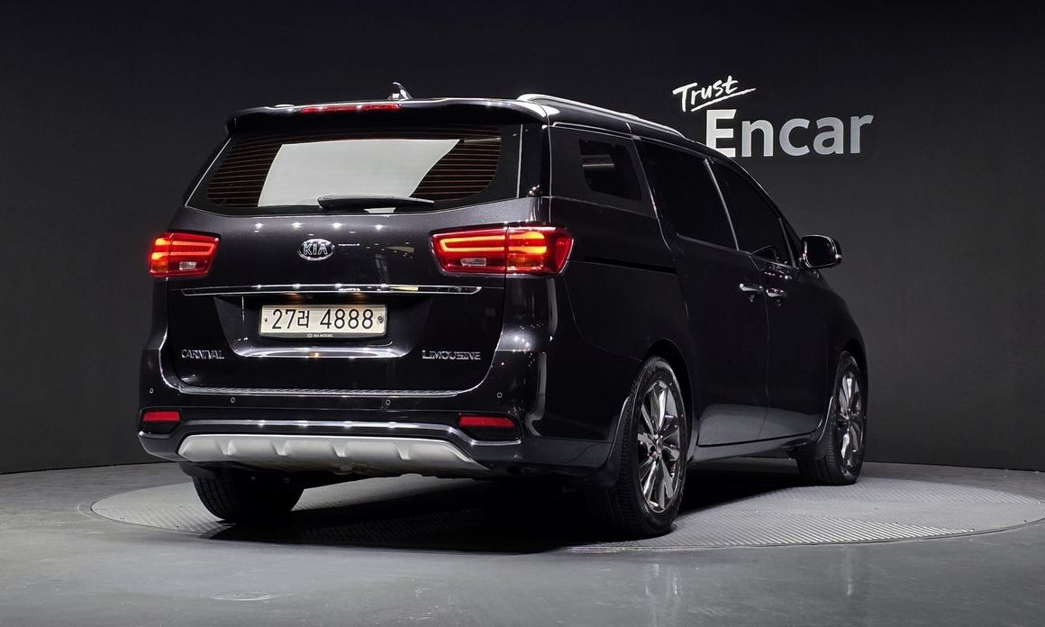 Kia Canival