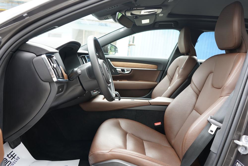 Volvo Volvo S90