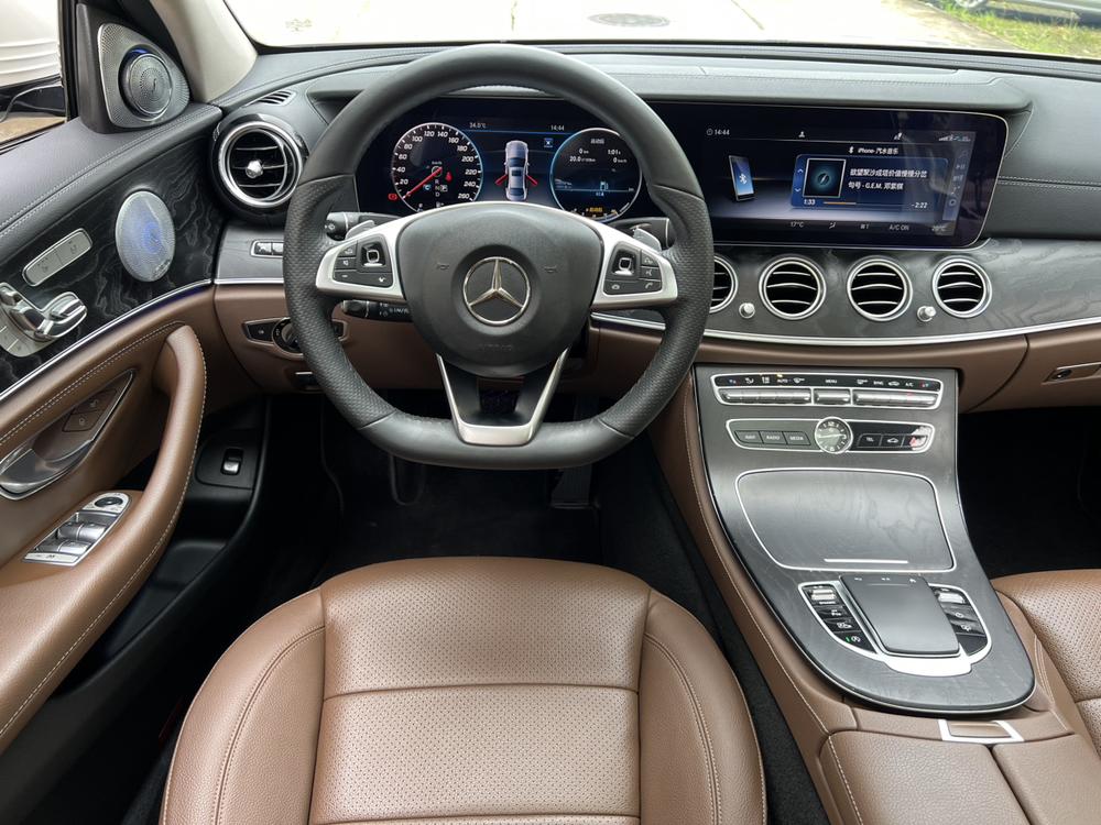 Mercedes-Benz Mercedes-Benz E-Class