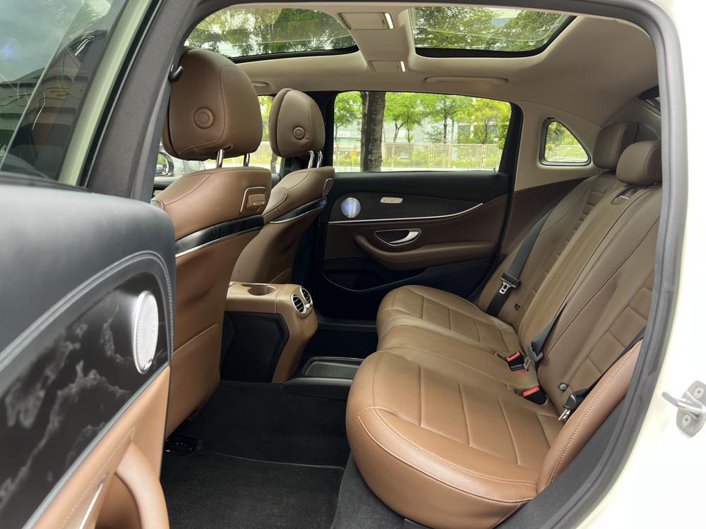 Mercedes-Benz Mercedes-Benz E-Class