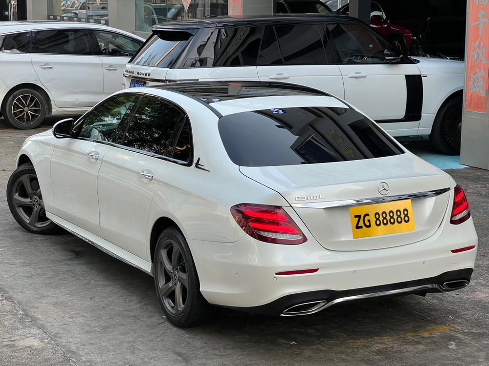 Mercedes-Benz Mercedes-Benz E-Class