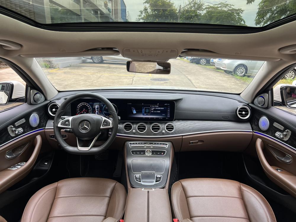Mercedes-Benz Mercedes-Benz E-Class