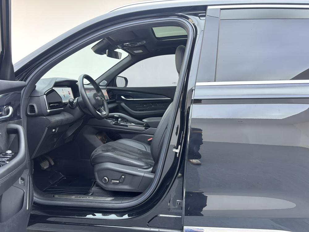 Geely Xingyue L