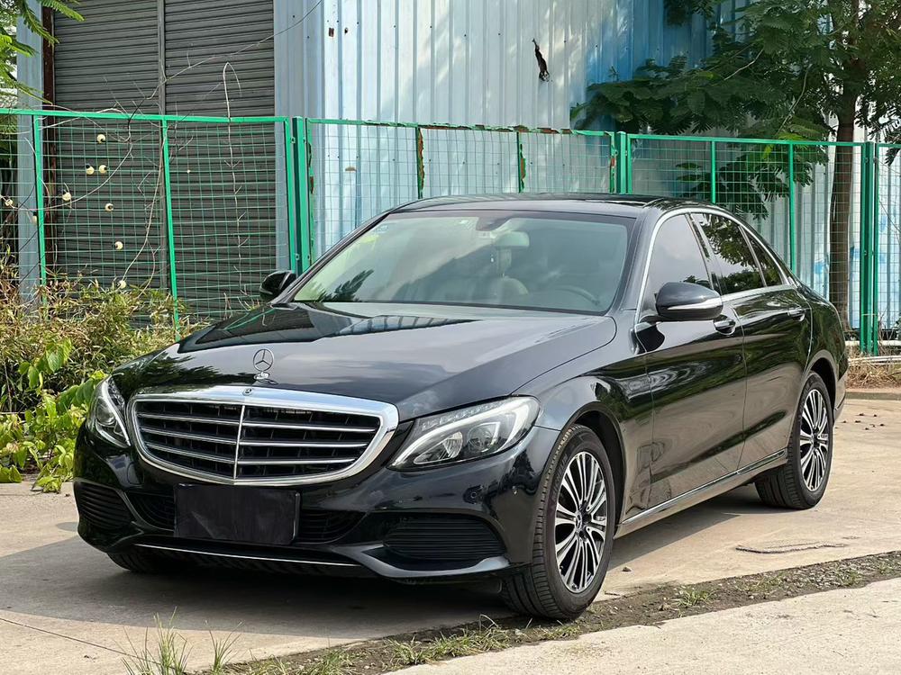 Mercedes-Benz Mercedes-Benz C-Class