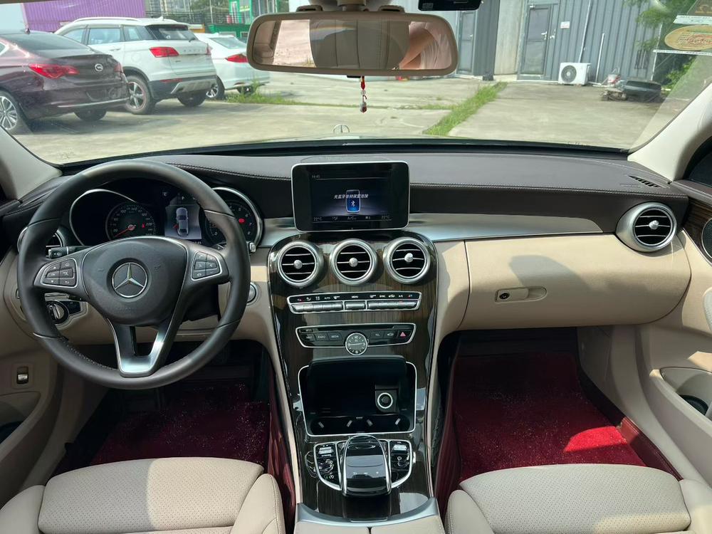 Mercedes-Benz Mercedes-Benz C-Class