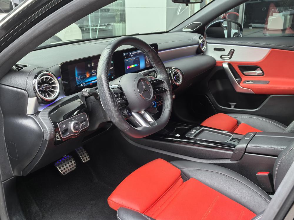 Mercedes-Benz Mercedes-Benz A-Class AMG