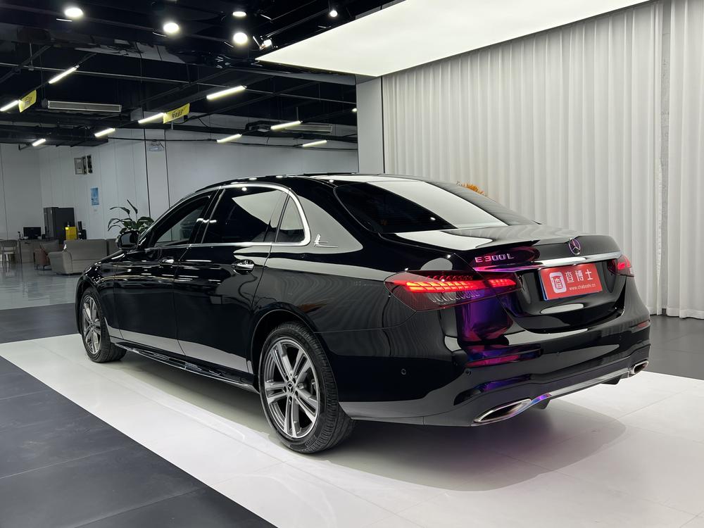 Mercedes-Benz Mercedes-Benz E-Class