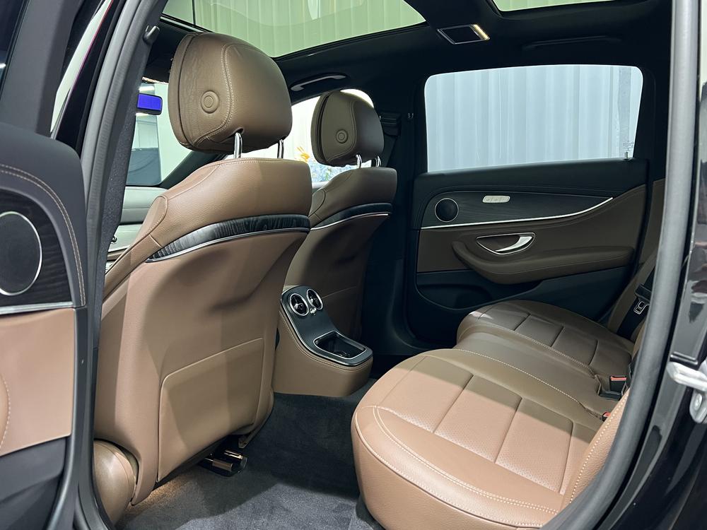 Mercedes-Benz Mercedes-Benz E-Class