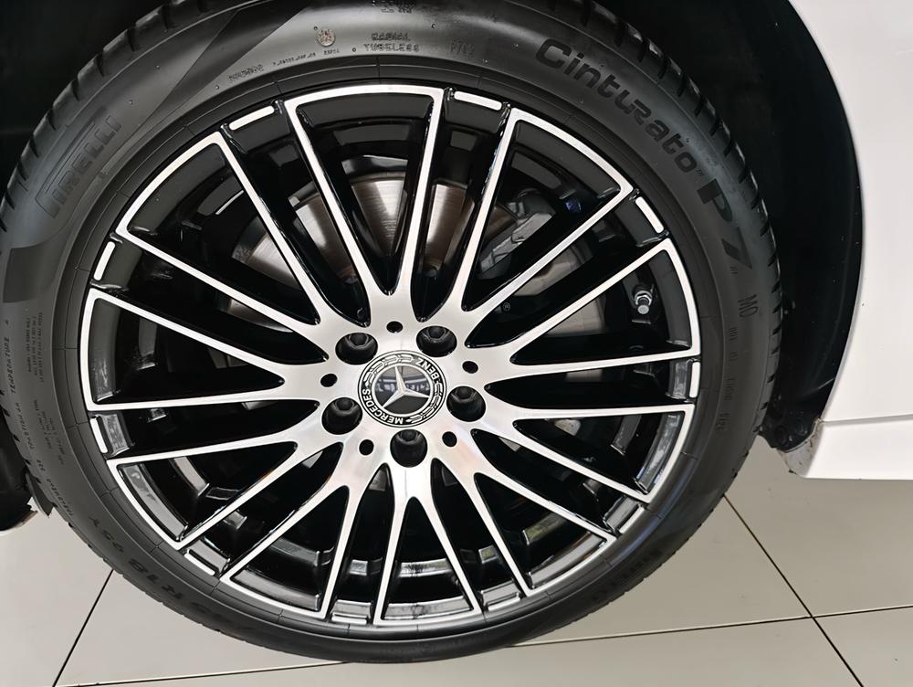 Mercedes-Benz Mercedes-Benz C-Class