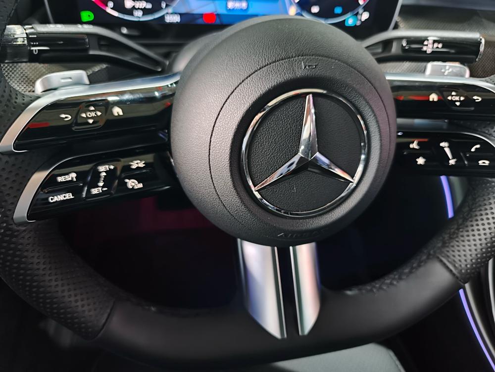 Mercedes-Benz Mercedes-Benz C-Class