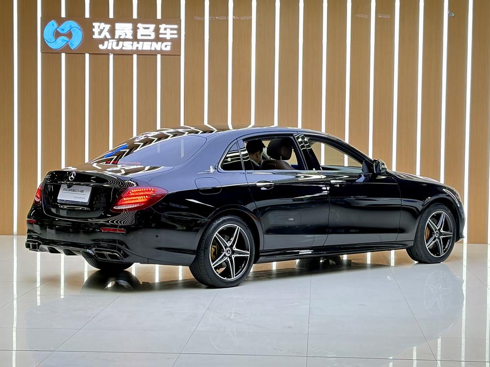 Mercedes-Benz Mercedes-Benz E-Class