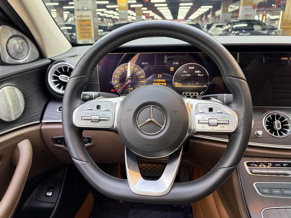 Mercedes-Benz Mercedes-Benz E-Class