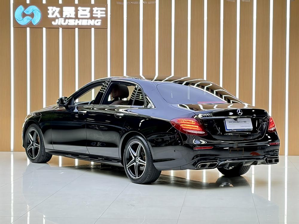 Mercedes-Benz Mercedes-Benz E-Class