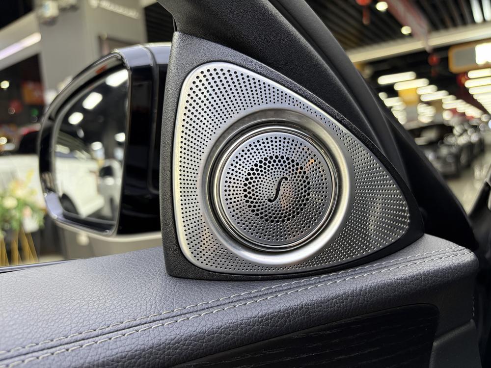 Mercedes-Benz Mercedes-Benz E-Class