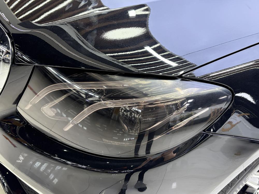 Mercedes-Benz Mercedes-Benz E-Class