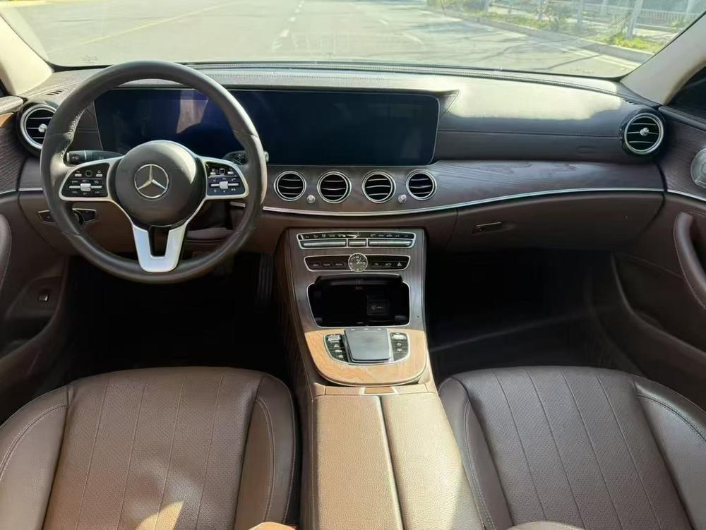 Mercedes-Benz Mercedes-Benz E-Class