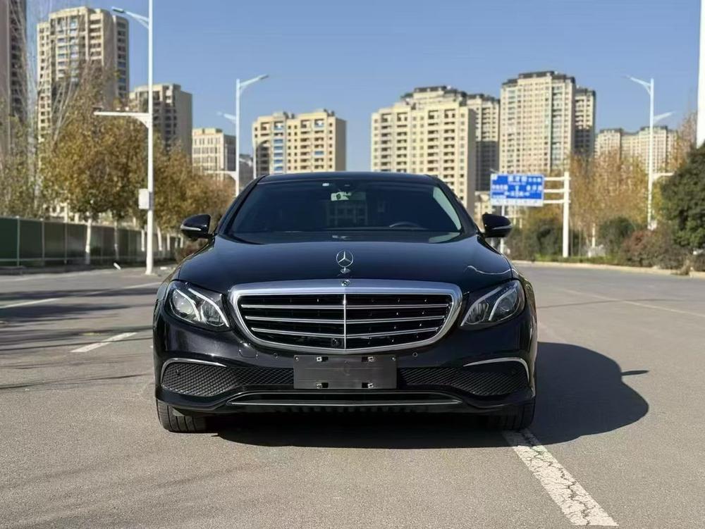 Mercedes-Benz Mercedes-Benz E-Class