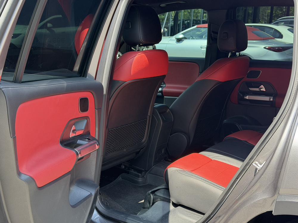 Mercedes-Benz Mercedes-Benz GLB AMG