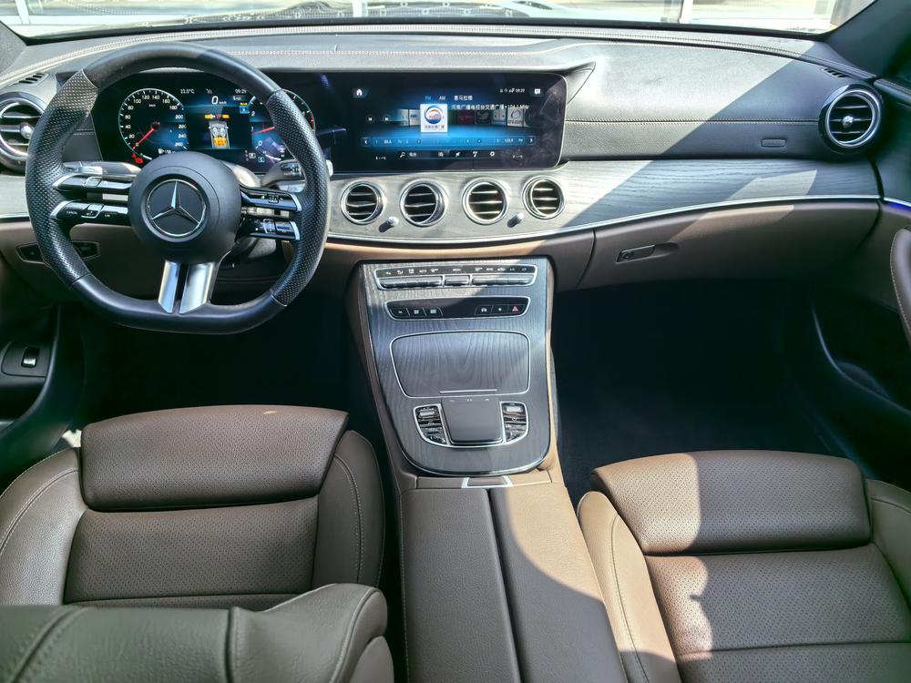 Mercedes-Benz Mercedes-Benz E-Class