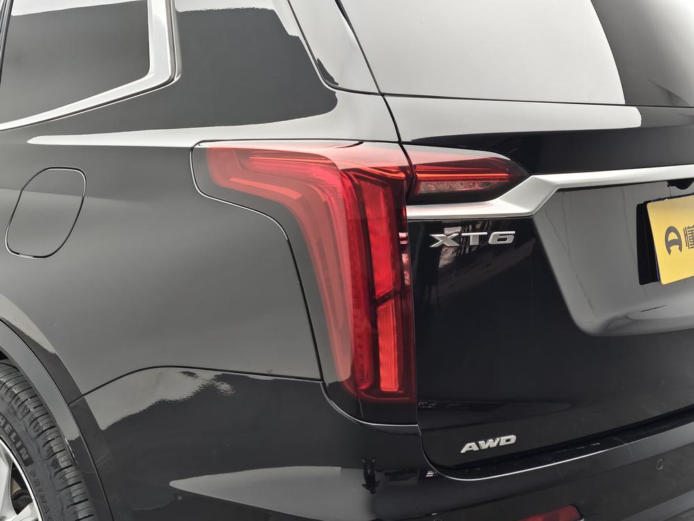 Cadillac Cadillac XT6