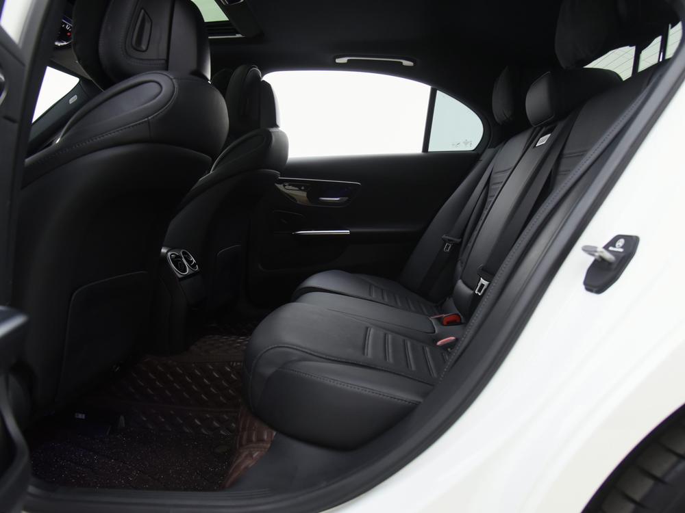 Mercedes-Benz Mercedes-Benz C-Class