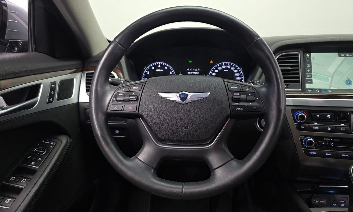 Hyundai Genesis