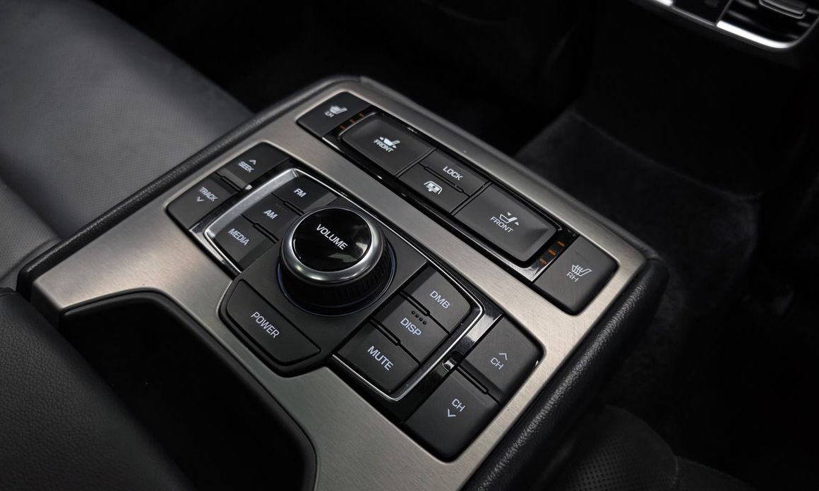 Hyundai Genesis