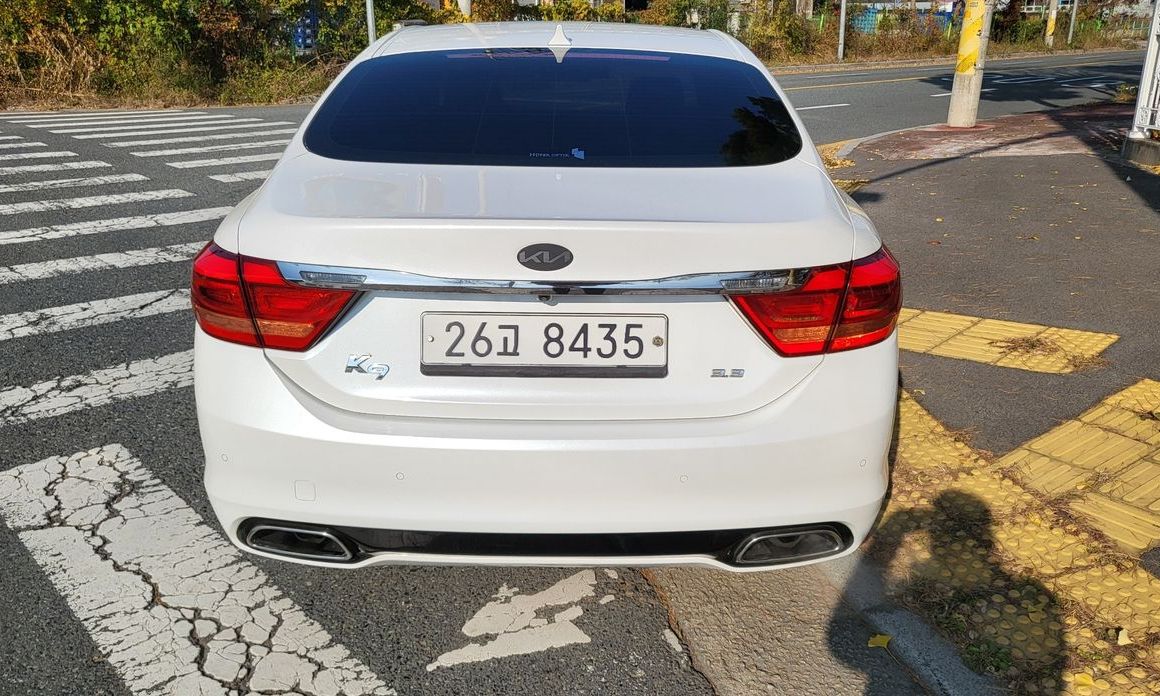 Kia K9