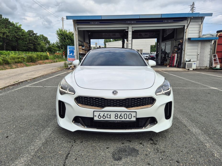 Kia Stinger