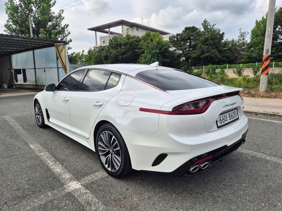 Kia Stinger
