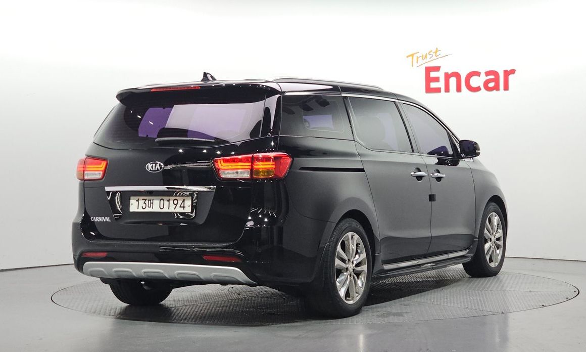 Kia Canival
