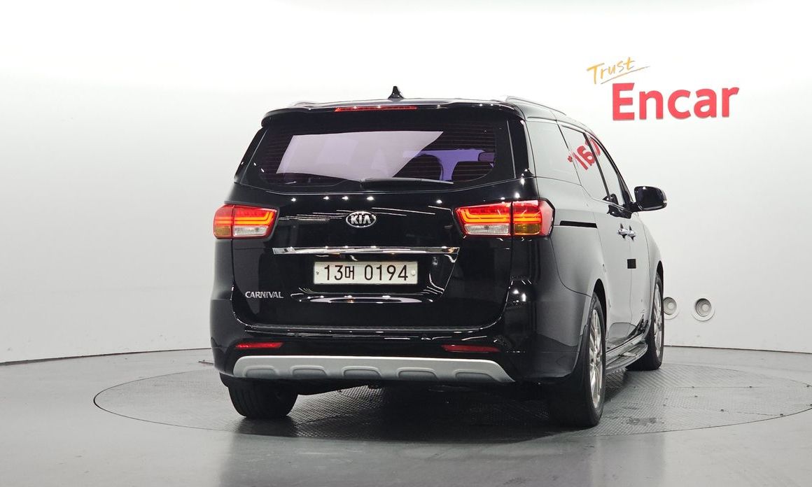 Kia Canival