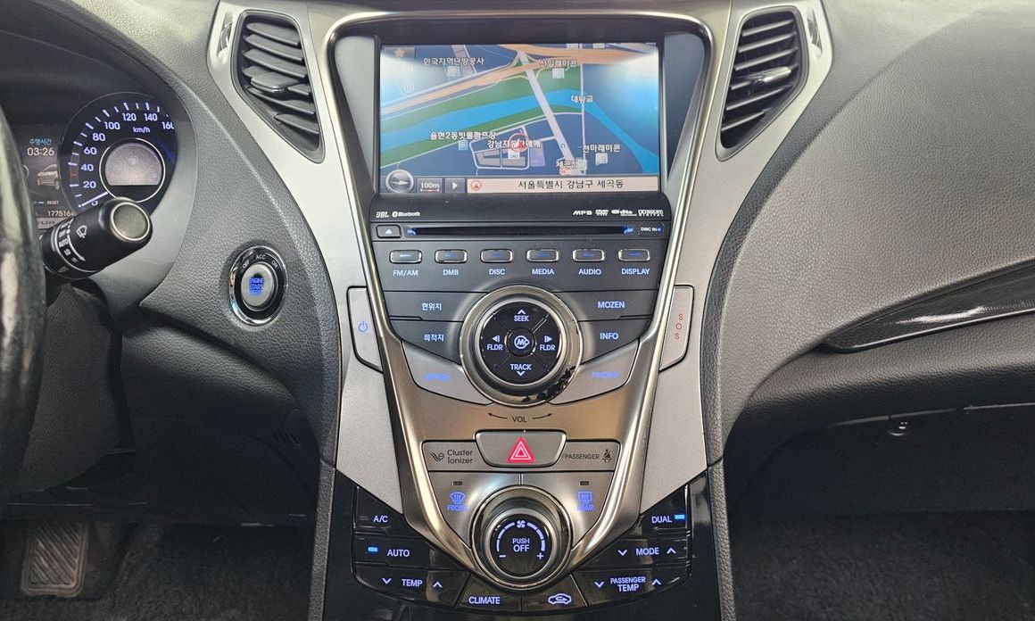 Hyundai Grandeur